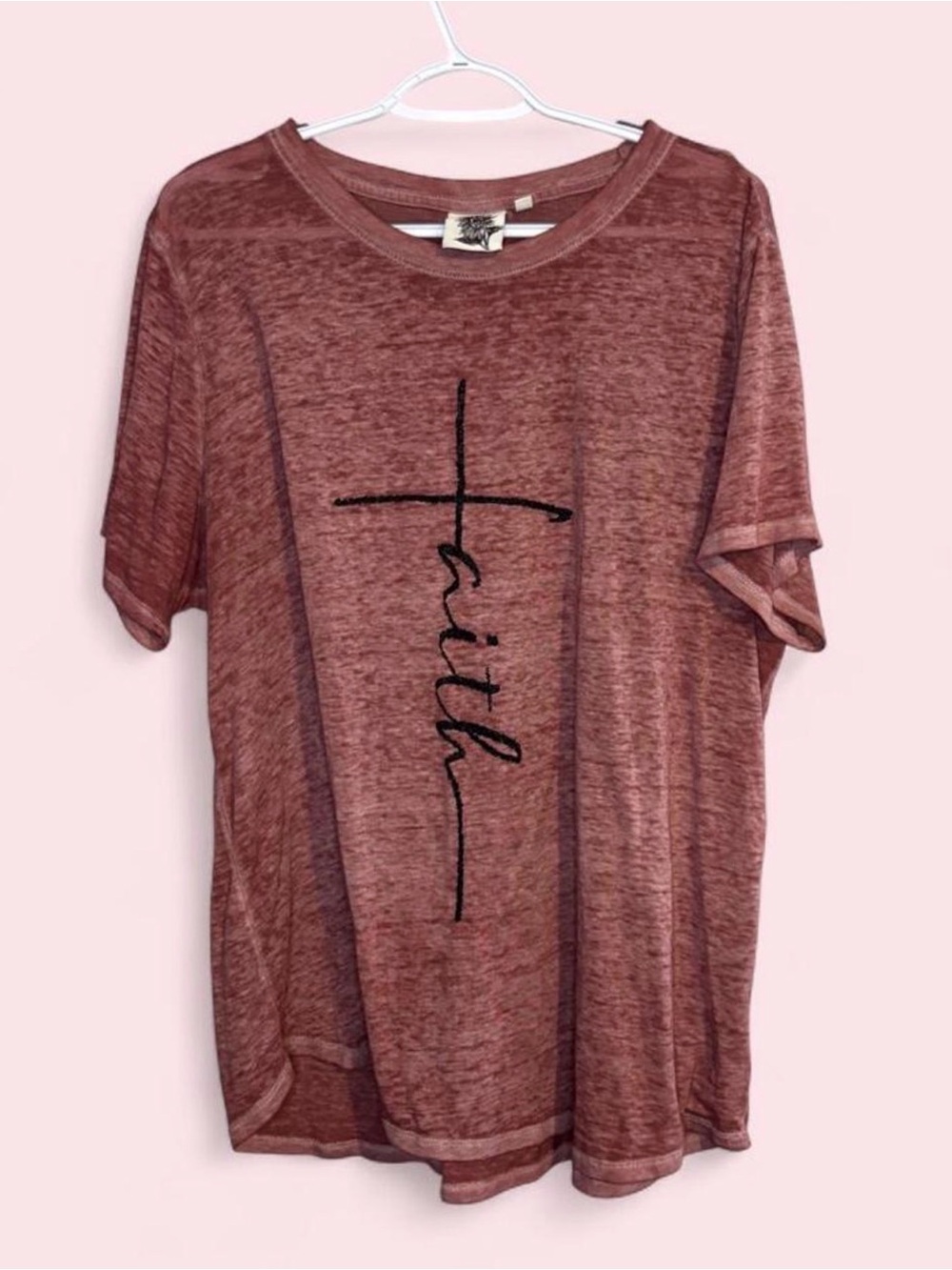 Faith Graphic Short-Sleeve Tee - Dusty Mauve